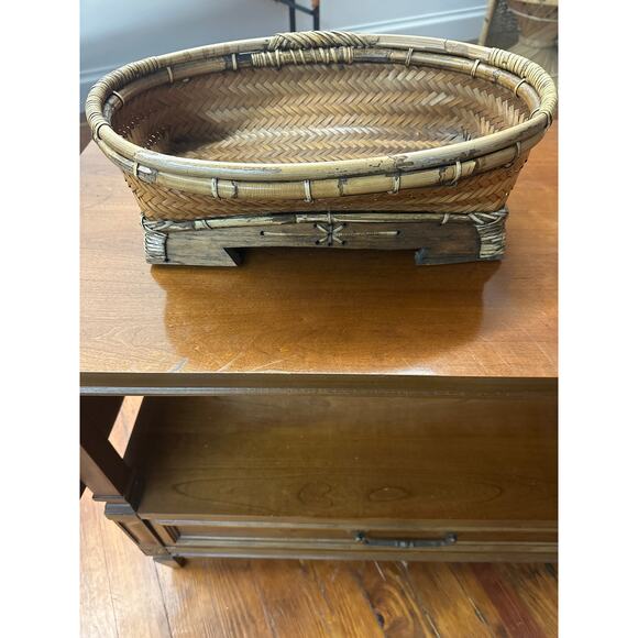 Handmade Thai Woven Wicker Basket with Footed Wood Base and Bamboo Trim - Picture 3 of 5